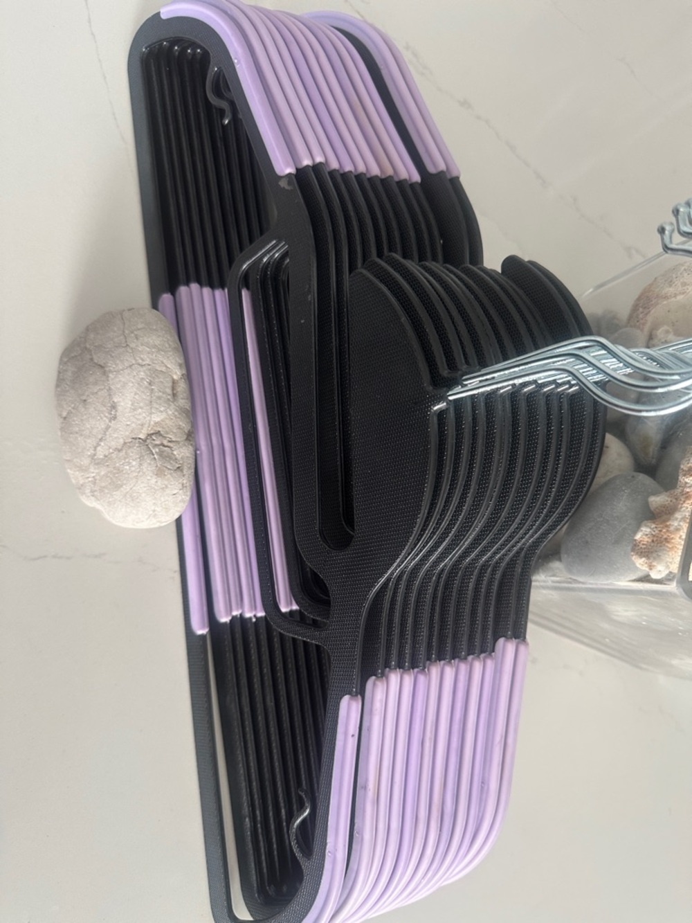 Non-Brand Black and Lavender Non-Slip Plastic Closet Hangers - 12 Pack